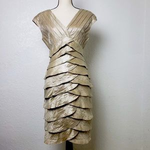 Adrianna Papell Scalloped Cocktail evening dress